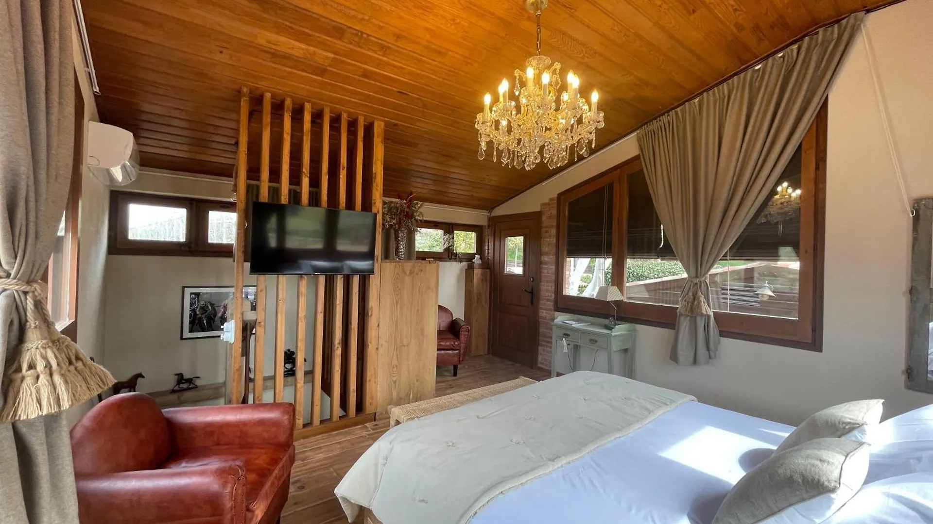 Touristic Ballonga Horses Solsona Apartment