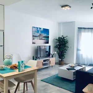 https://luxury-dona-carlota.1costadelsol.com